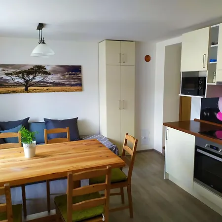 Aparthotel De-lu