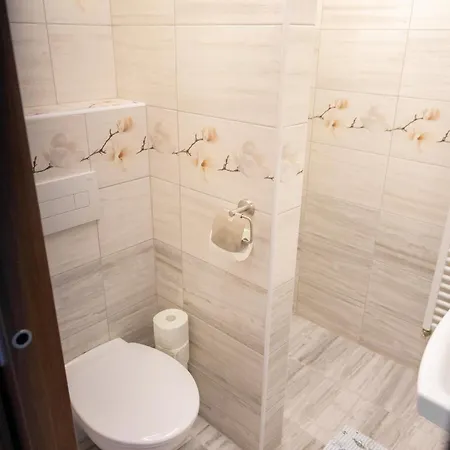 Aparthotel De-lu *
